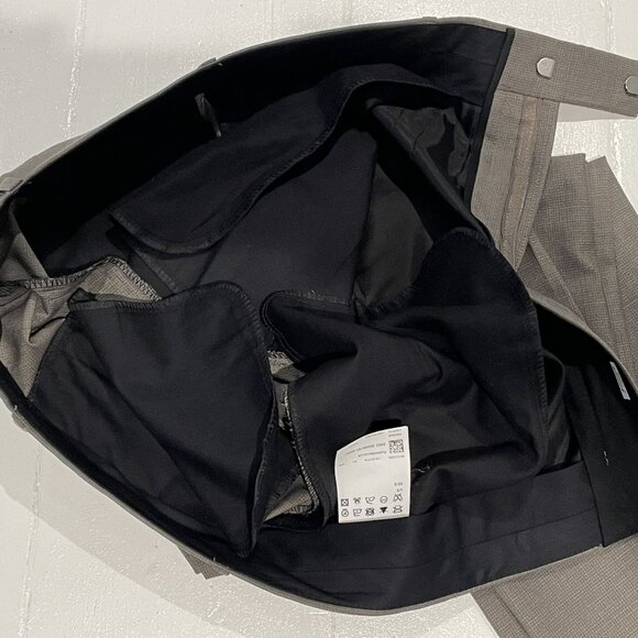 Hugo Boss 2 Piece Suit 40S (40R) Khaki/Light Brown - Picture 10 of 14